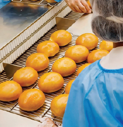 Artisan bread display